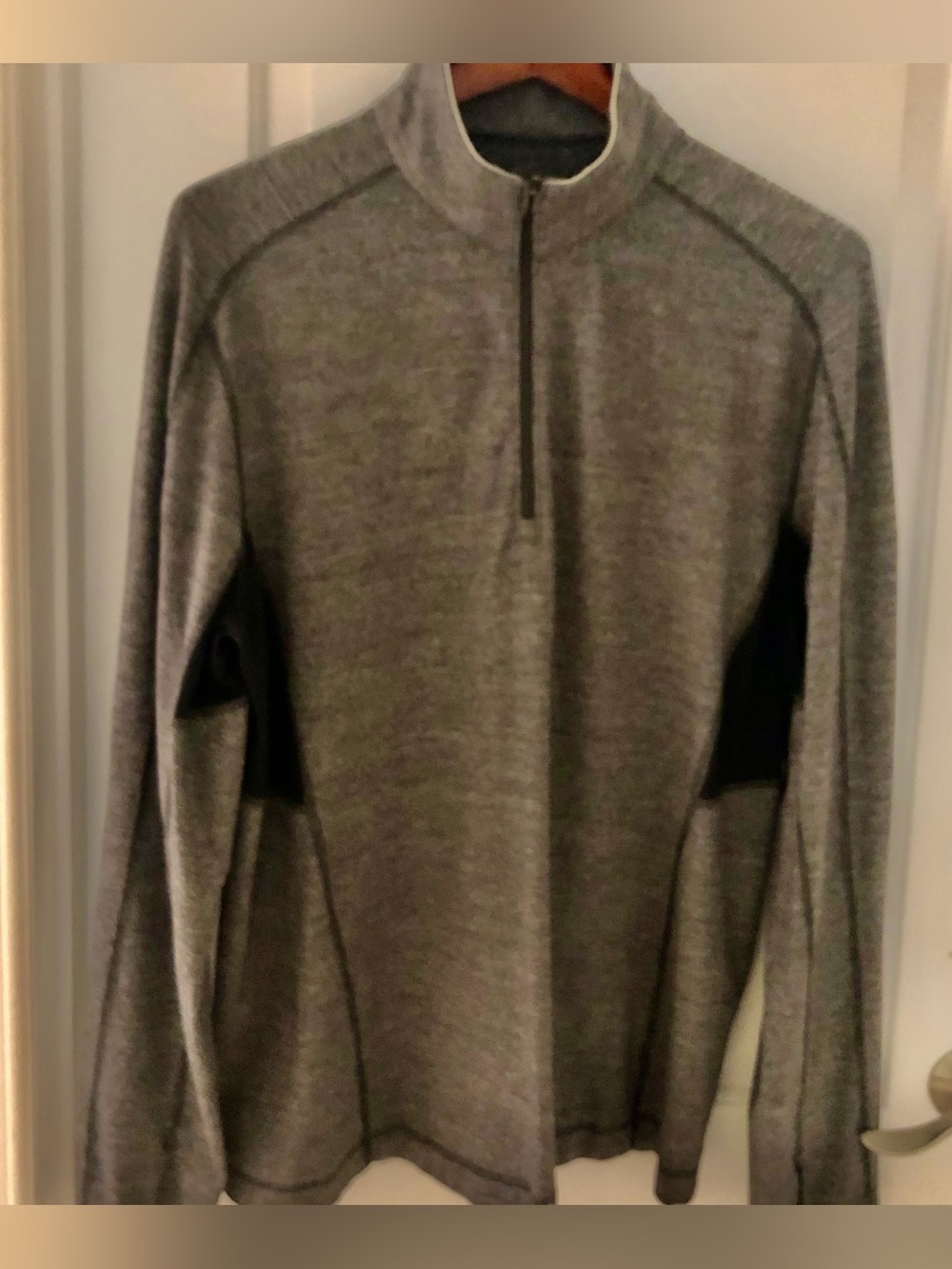 LULULEMON Men's Gray Half-Zip Performance Jacket